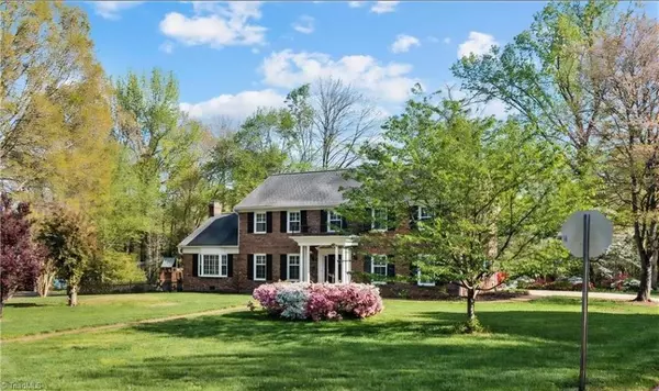 119 Willoughby BLVD, Greensboro, NC 27408