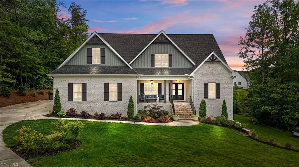 Summerfield, NC 27358,1001 Sarah DR