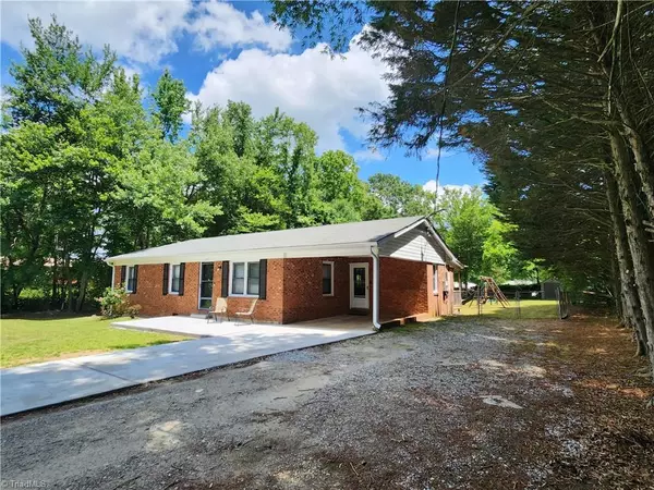 Archdale, NC 27263,6905 Harlow DR