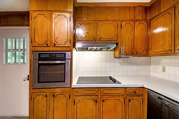 Kernersville, NC 27284,1281 Woodbrook DR