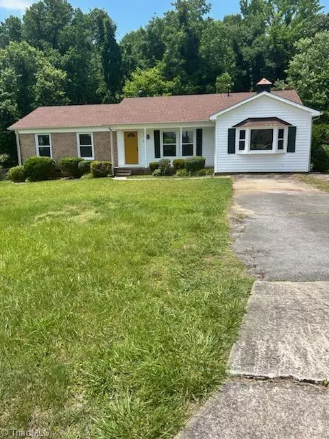 High Point, NC 27260,807 Rosecrest DR