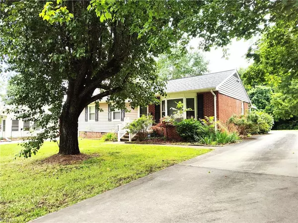 Graham, NC 27253,404 Oakgrove DR