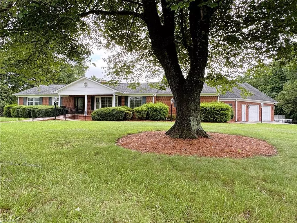 Stokesdale, NC 27357,8995 NC Highway 65