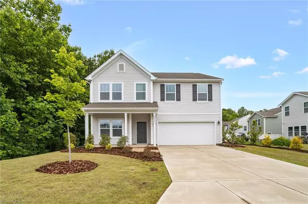 4038 Monteray CIR, High Point, NC 27265
