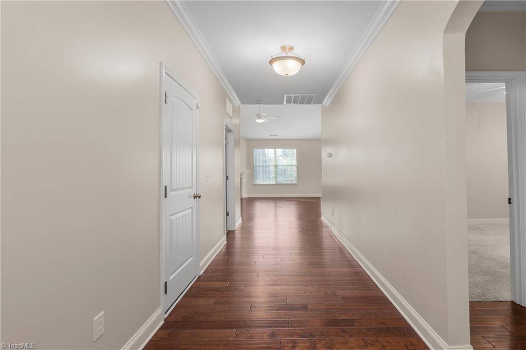 Burlington, NC 27215,4110 Argyle TRCE