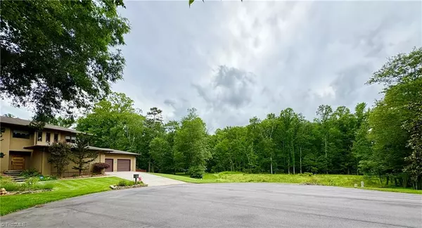 Clemmons, NC 27012,110 Asbury Place CT