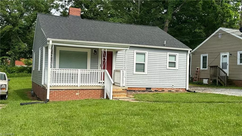 High Point, NC 27262,1004 Tabor ST