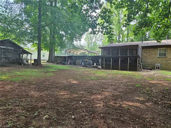 Mcleansville, NC 27301,4917 Streamside DR