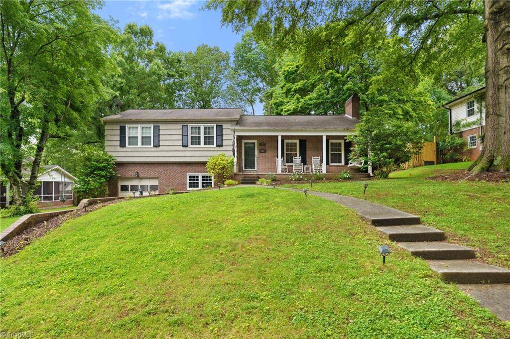 Winston-salem, NC 27103,2786 Birchwood DR