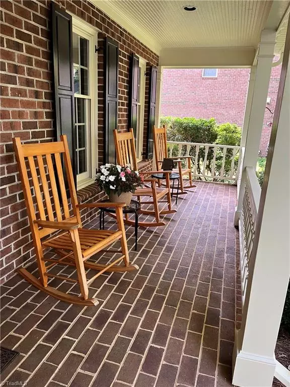 Elon, NC 27244,102 Pin Oak CT