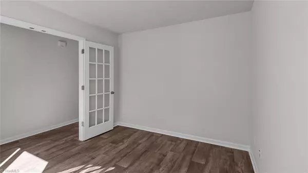 Winston-salem, NC 27107,1529 String DR