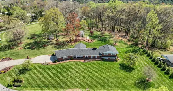 Millers Creek, NC 28651,924 Pleasant Home Church RD