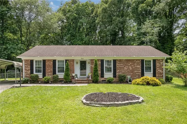 5 Amberhill CT, Greensboro, NC 27455