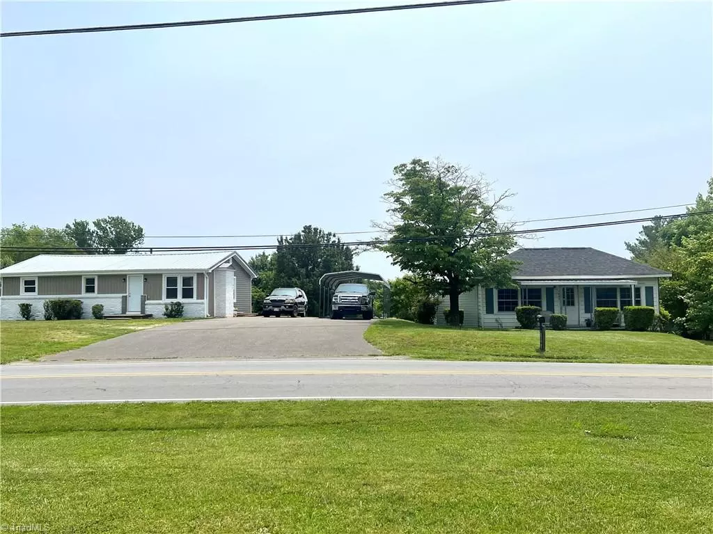 Mount Airy, NC 27030,1406 E Pine ST