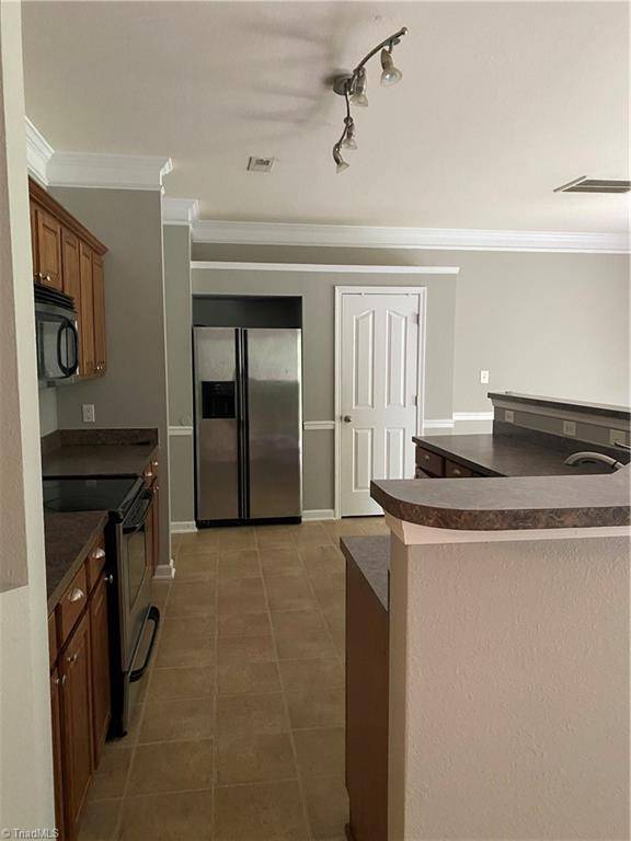 High Point, NC 27265,871 Jennifer LN
