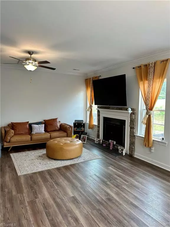 Thomasville, NC 27360,12 Freemont CT