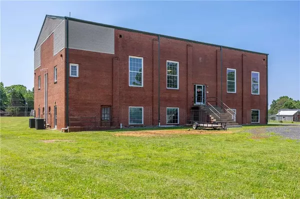 Eden, NC 27288,217 E Aiken RD