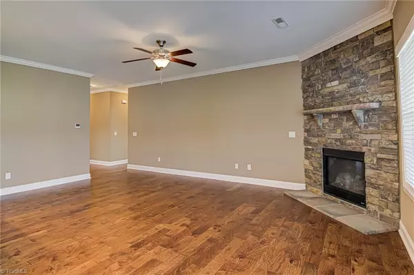 Winston-salem, NC 27127,241 Collingswood DR