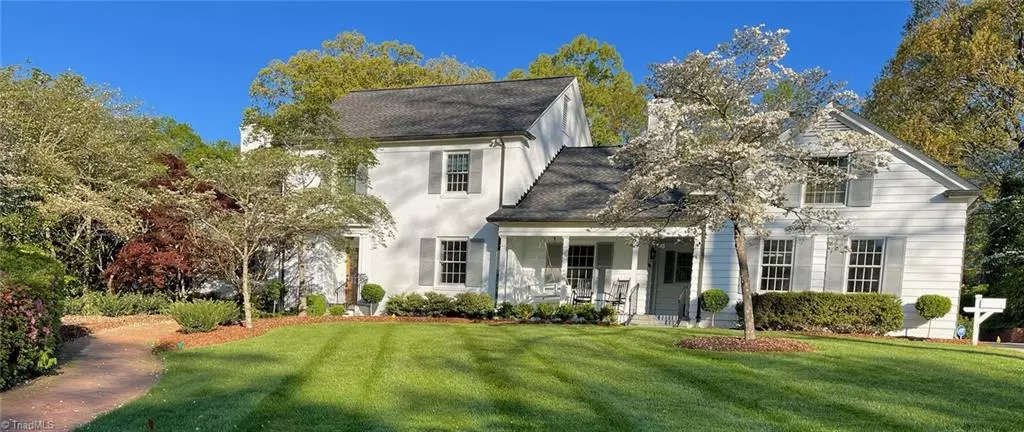1004 E Willowbrook DR, Burlington, NC 27215