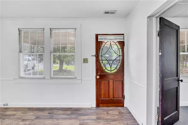 Boonville, NC 27011,220 S Carolina AVE