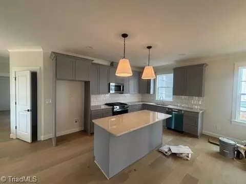 Winston-salem, NC 27106,829 Eucalyptus CT