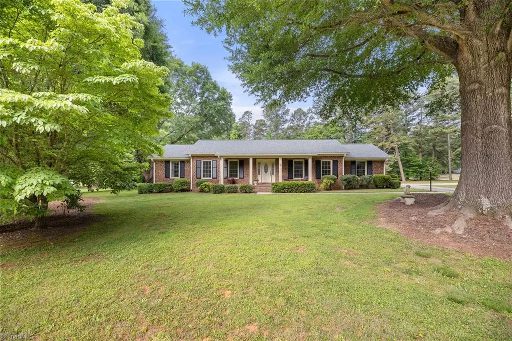 Burlington, NC 27217,658 Hiawatha PL