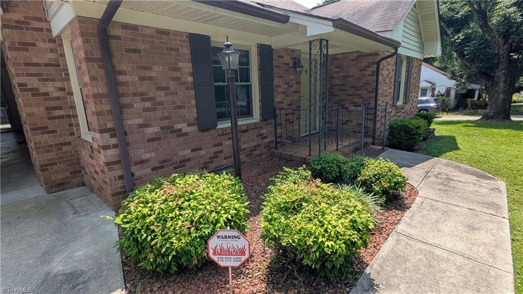 Ramseur, NC 27316,405 Kimrey ST
