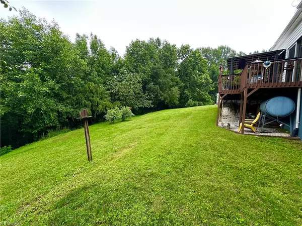 Millers Creek, NC 28651,406 N Oakgrove EXT