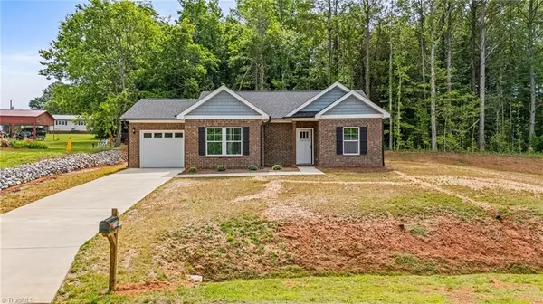 Lexington, NC 27295,214 Choyce ST #B