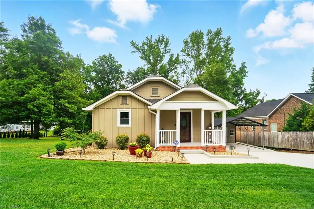 Kannapolis, NC 28081,1209 Rainbow DR