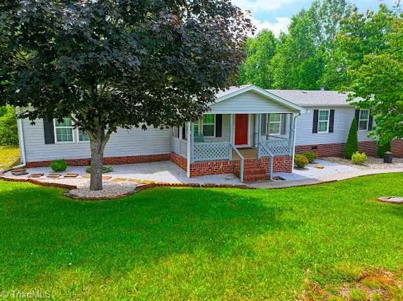 Mount Airy, NC 27030,277 Clover LN