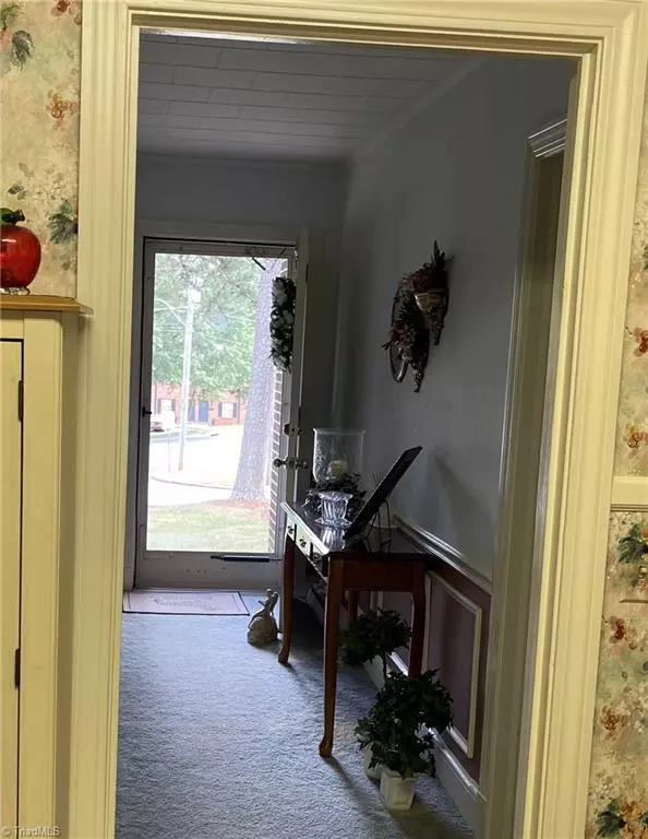 Burlington, NC 27215,200 Trail Two