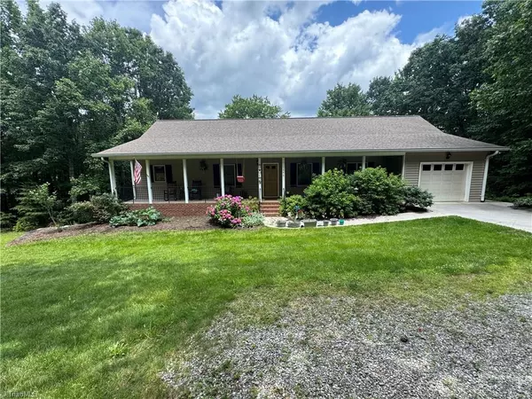 Hays, NC 28635,1346 Overland TRL