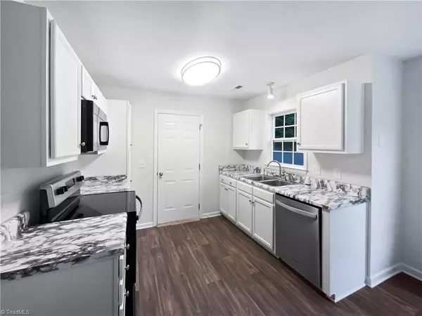 Greensboro, NC 27405,5928 Bluestem CIR