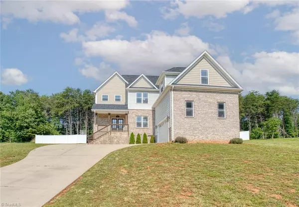 Kernersville, NC 27284,7507 Bentridge Forest DR