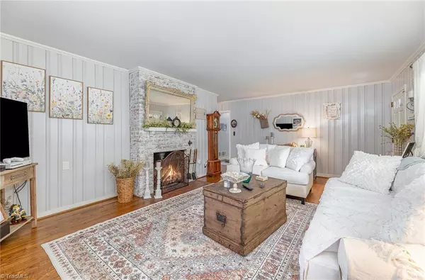 High Point, NC 27262,504 Florham DR