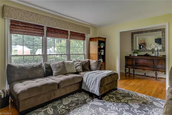 High Point, NC 27262,509 Florham DR