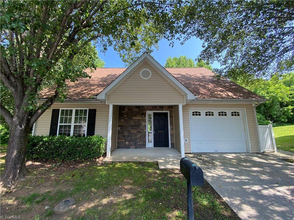 5865 Regents Village DR, Winston-salem, NC 27103