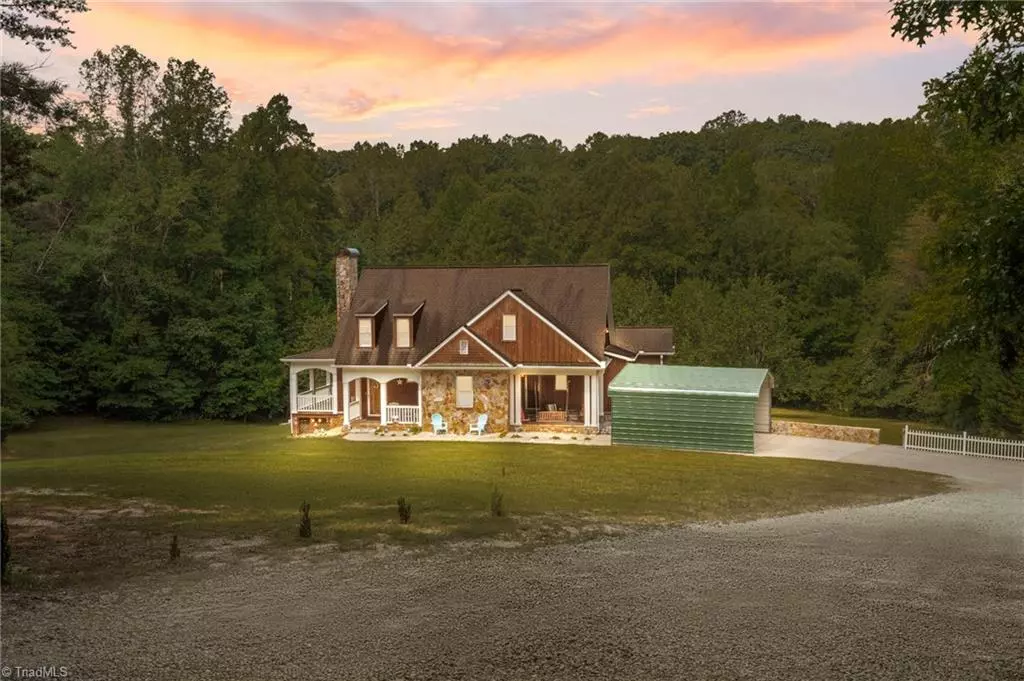 Walkertown, NC 27051,5752 Davis RD