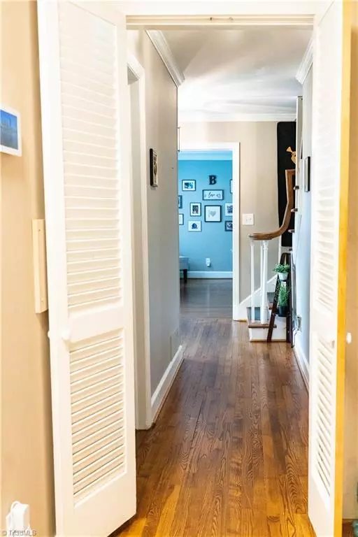 Winston-salem, NC 27103,1613 Normandy LN