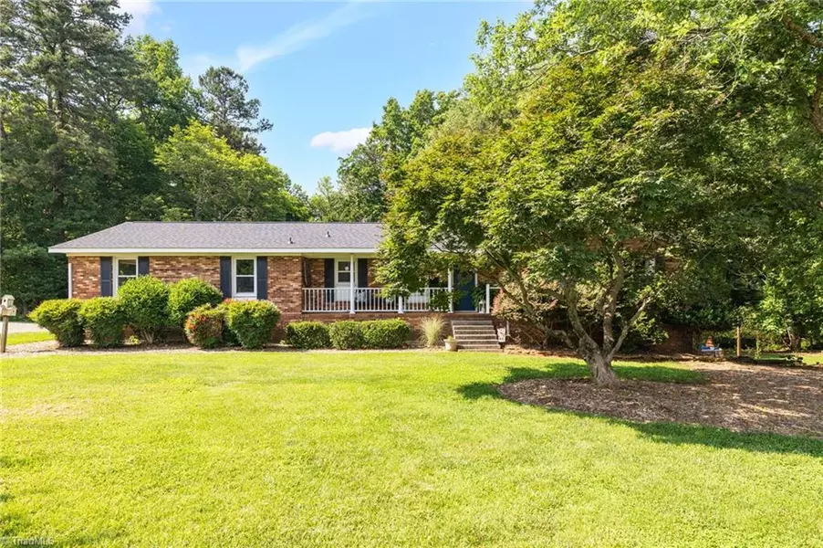 8194 Brotherstwo RD, Colfax, NC 27235