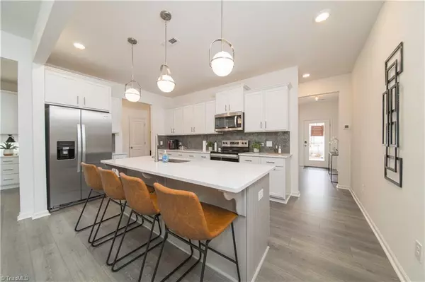 Pfafftown, NC 27040,4010 Aster Point CT