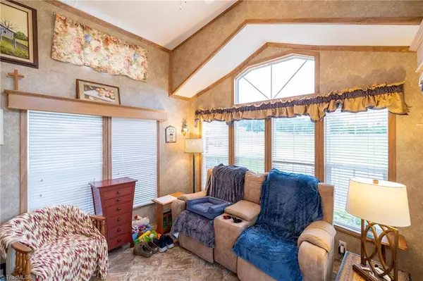 Galax, VA 24333,2330 Edmonds RD