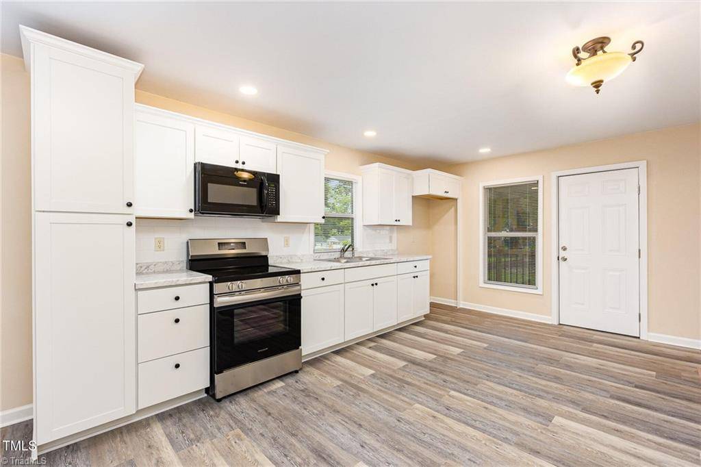 Burlington, NC 27217,121 Lena CT