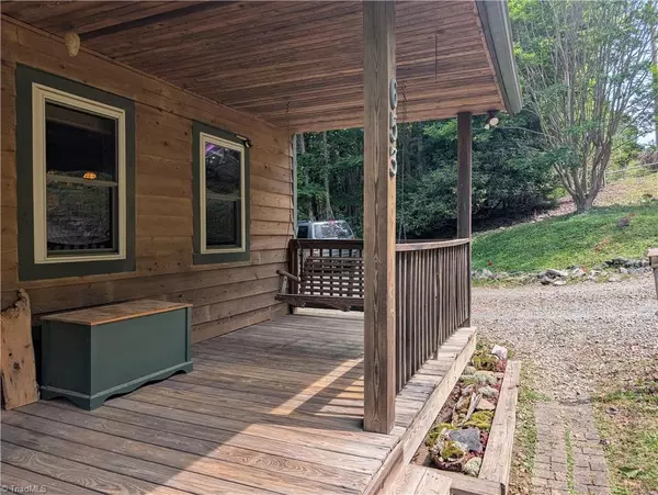 Glade Valley, NC 28627,653 Mountain Lake RD