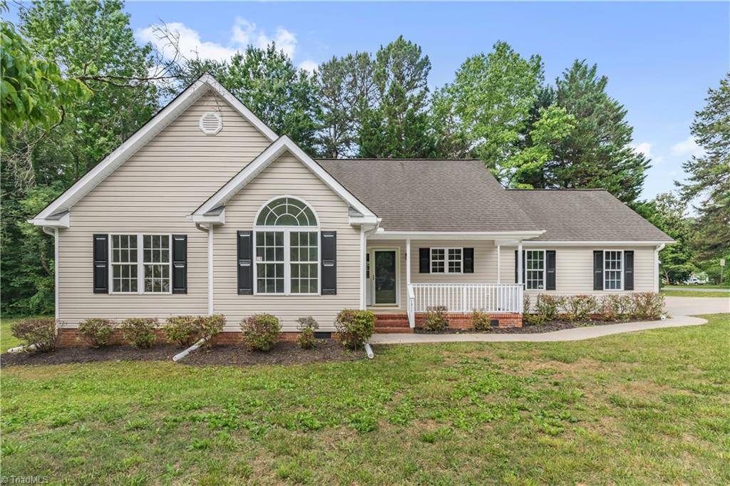 1311 Dogwood DR, Gibsonville, NC 27249