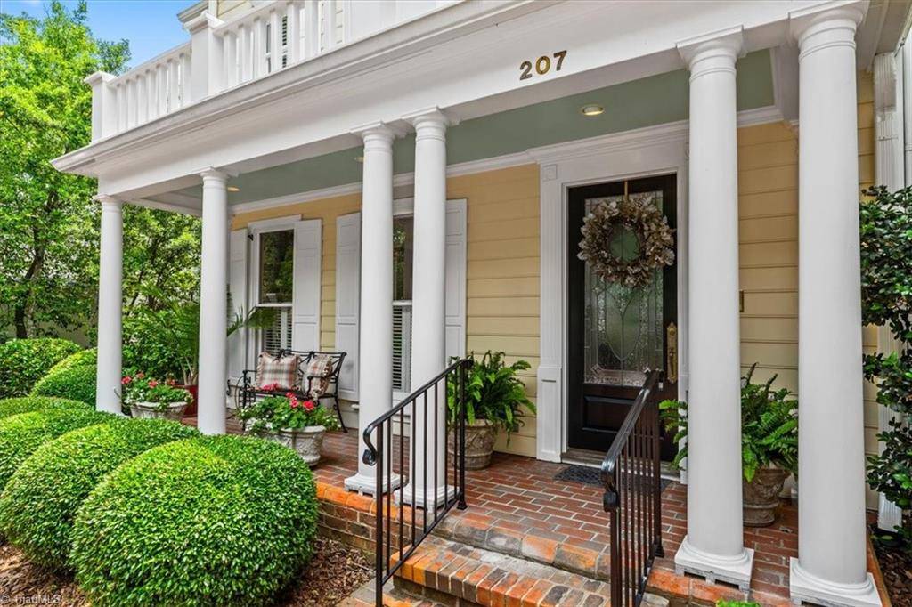 Greensboro, NC 27408,207 Country Club DR