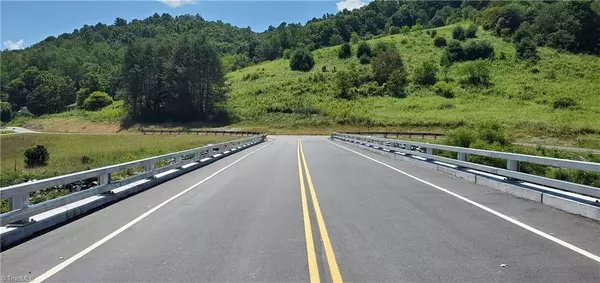 Lansing, NC 28643,3500 Teaberry RD