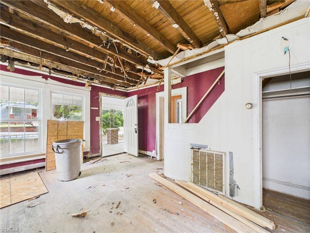 Winston-salem, NC 27101,525 Chandler ST