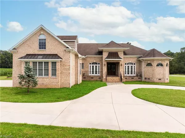 5633 Baptist Assembly RD, Julian, NC 27283